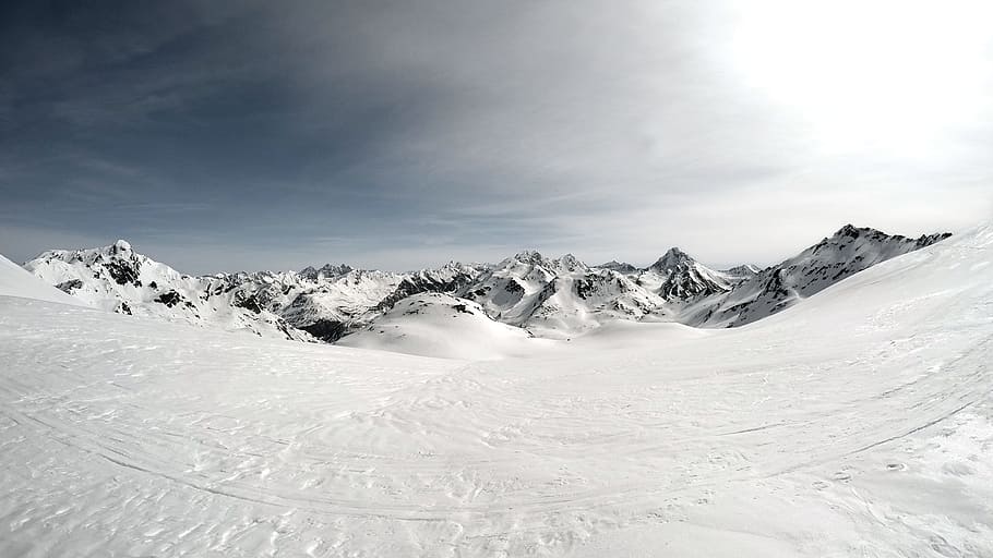 snow-covered mountain, landscape photography of snowy mountains during daytime HD wallpaper