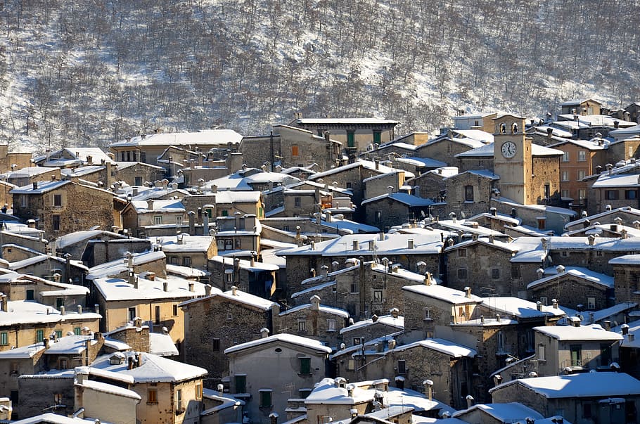 scanno, abruzzo, snow, winter, italy, mountain, town, architecture HD wallpaper