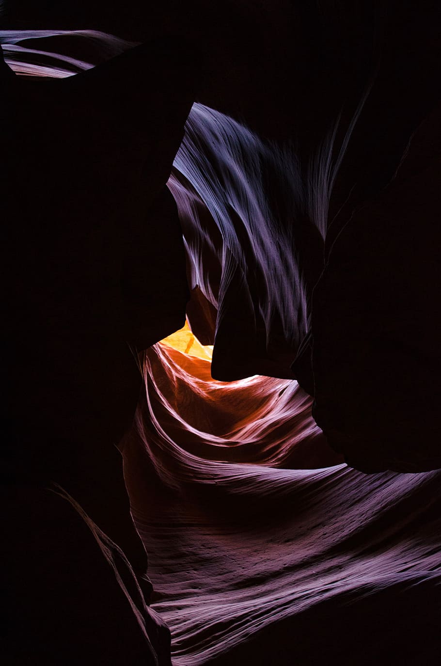 low angle photo of Grand Canyon cave, photo of Antelope Cave