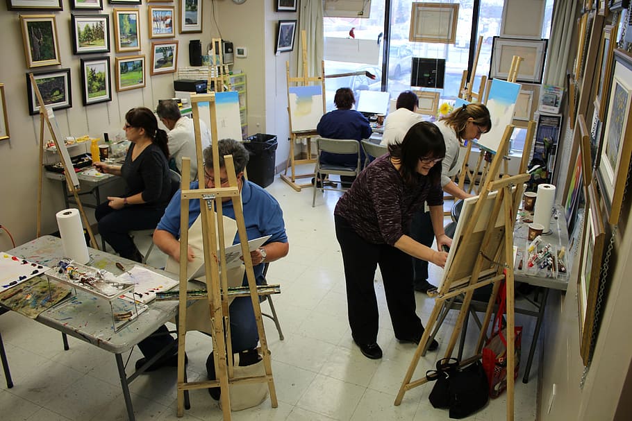 people painting inside room, course, easel, class, gallery HD wallpaper