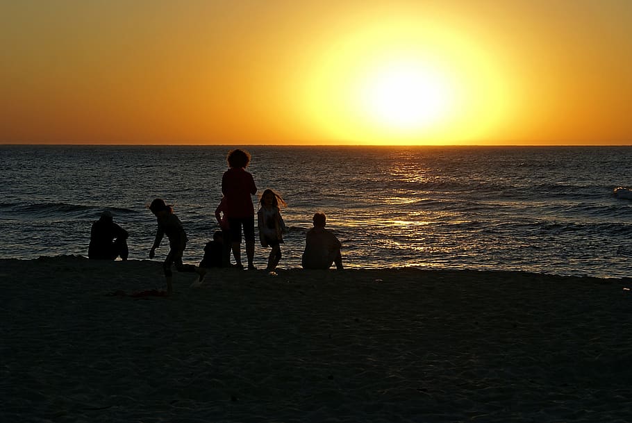 sunset, the sun, sky, nature, evening, twilight, people, aura HD wallpaper