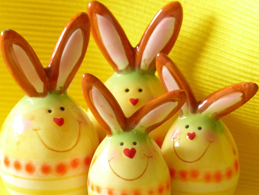 four yellow-and-brown ceramic rabbit figurines, hare, easter bunny, HD wallpaper