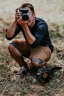 Photographer taking photos of a beautiful, young woman, work HD wallpaper