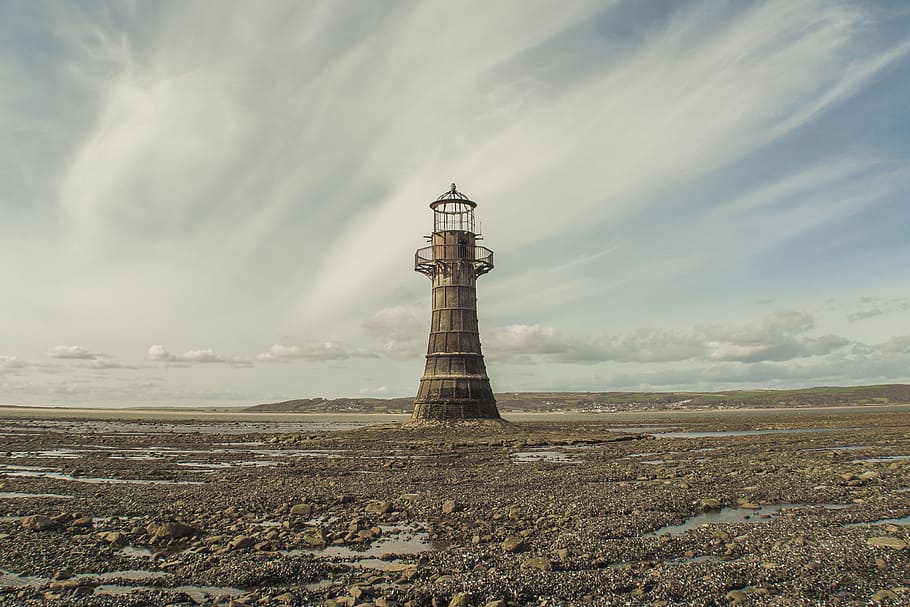 brown lighthouse during daytime, beige lighthouse, Whiteford Lighthouse HD wallpaper