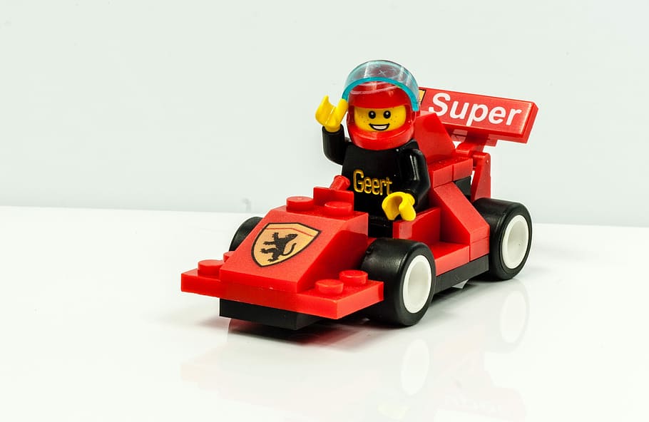 Lego, Figure, Race, Pilot, Helmet, geert, block, f1, car, toy HD wallpaper