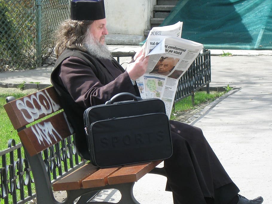 man, old, reading, sitting, newspaper, old man, beard, one person HD wallpaper