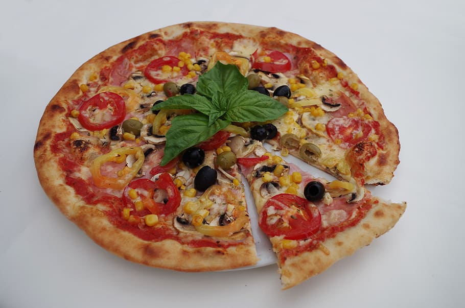 pizza, basil, olives, meal, krájaná, odkrojená, triangle HD wallpaper