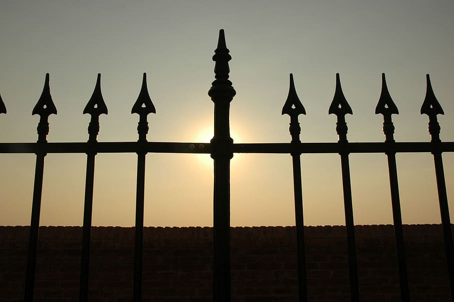 silhouette of fence finials, Iron, Metal, Gate, Old, architecture HD wallpaper