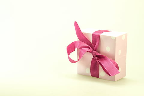 pink box with ribbon, gift, made, surprise, loop, christmas HD wallpaper