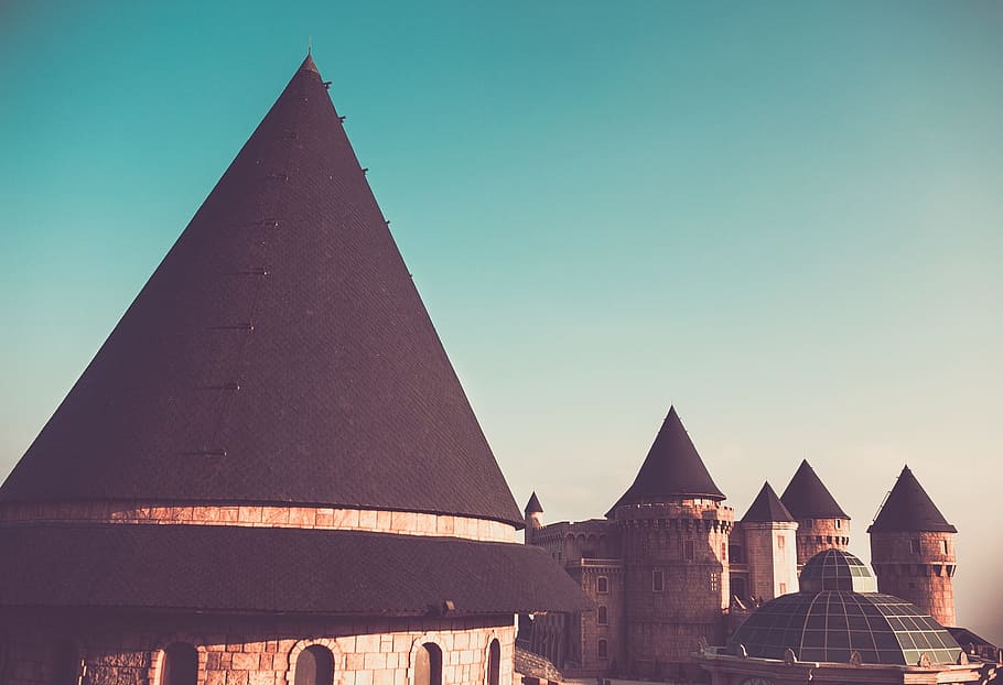 castle, architecture, conical, roof, blue, sky, stones, built structure HD wallpaper
