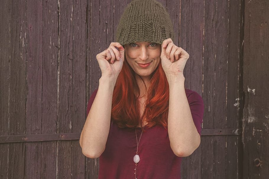 Woman Wearing Maroon Scoop-neck Shirt With Brown Knit Cap, adult, HD wallpaper
