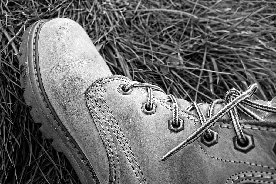 grayscale photo of work boot, foot, shoe, hiking boot, unisex HD wallpaper