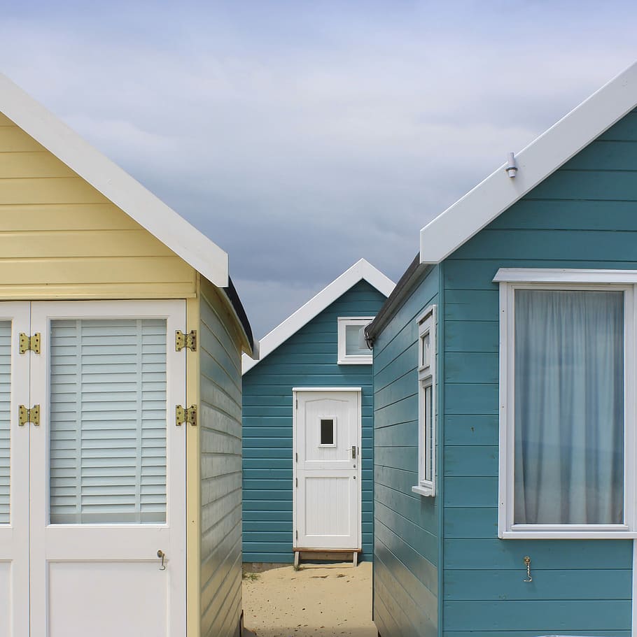 two houses side by side in front of another one, building Exterior HD wallpaper
