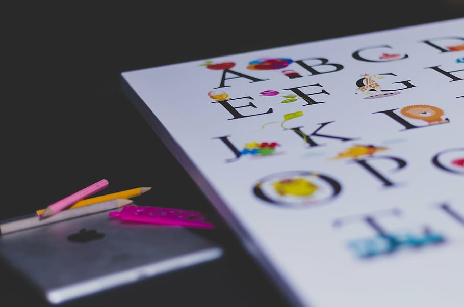 colored pencils, data, display, education, electronics, learning HD wallpaper