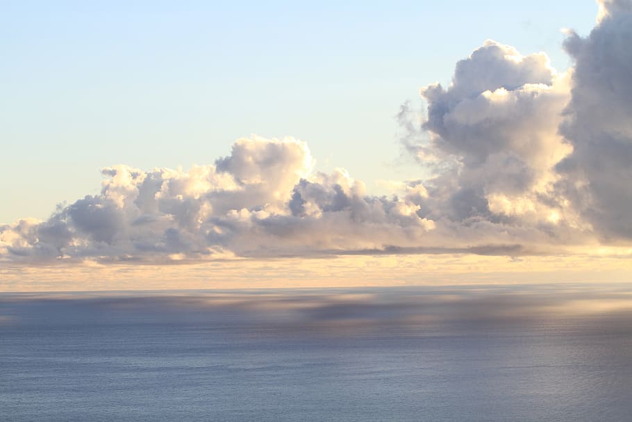body of water under cumulus clouds, sunset, sea, beach, colors HD wallpaper