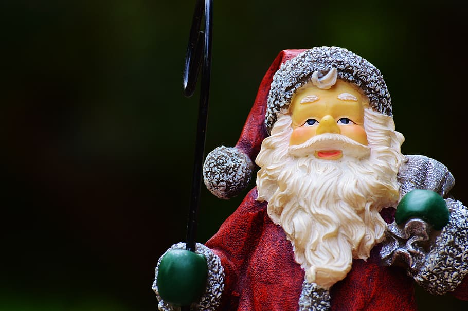 Online crop | HD wallpaper: Santa Claus figurine selective focus