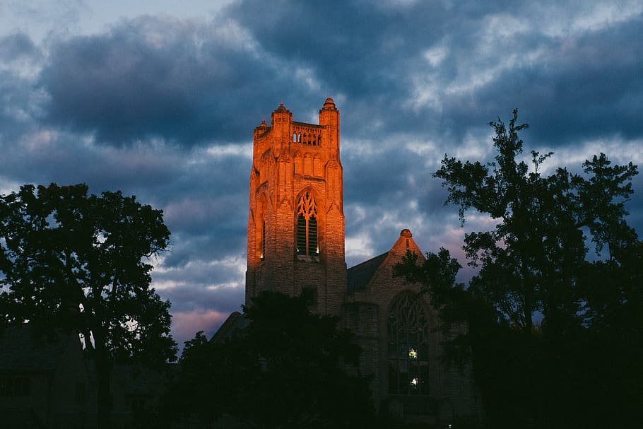 Church at golden hour, architecture and Cityscape, tower, famous Place HD wallpaper