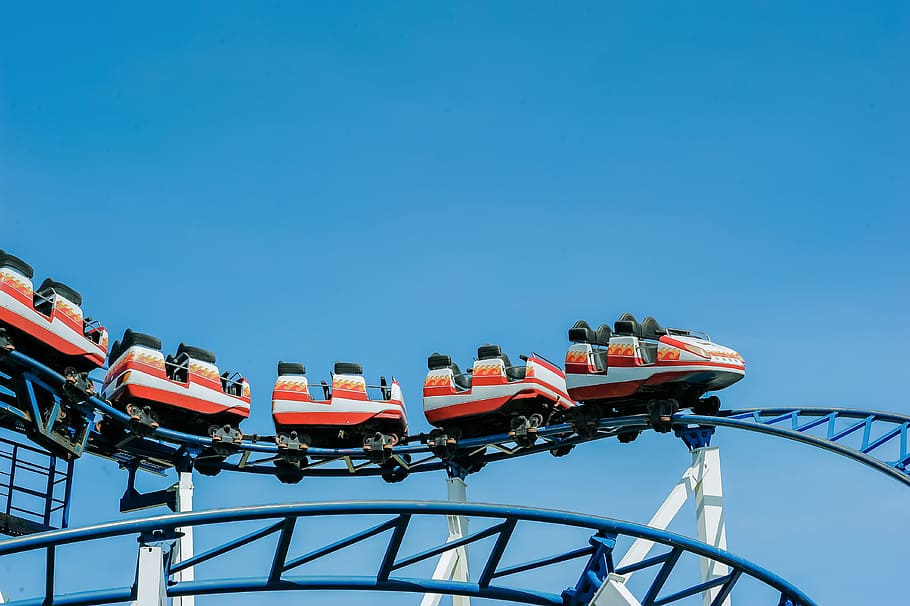 Red and White Roller Coaster on Railings, amusement park, blue sky HD wallpaper