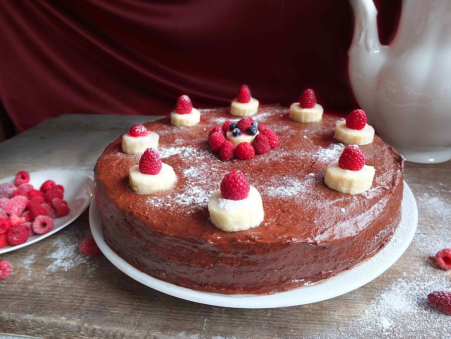 Cake, Dessert, Eating, Sweets, cake with cream, burning, taste HD wallpaper