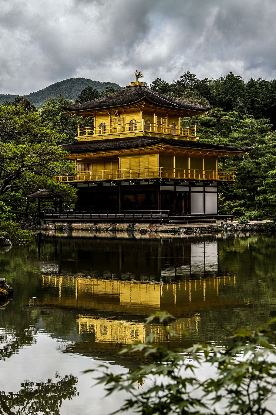 gold and black pagoda, photography of temple, building, yellow HD wallpaper