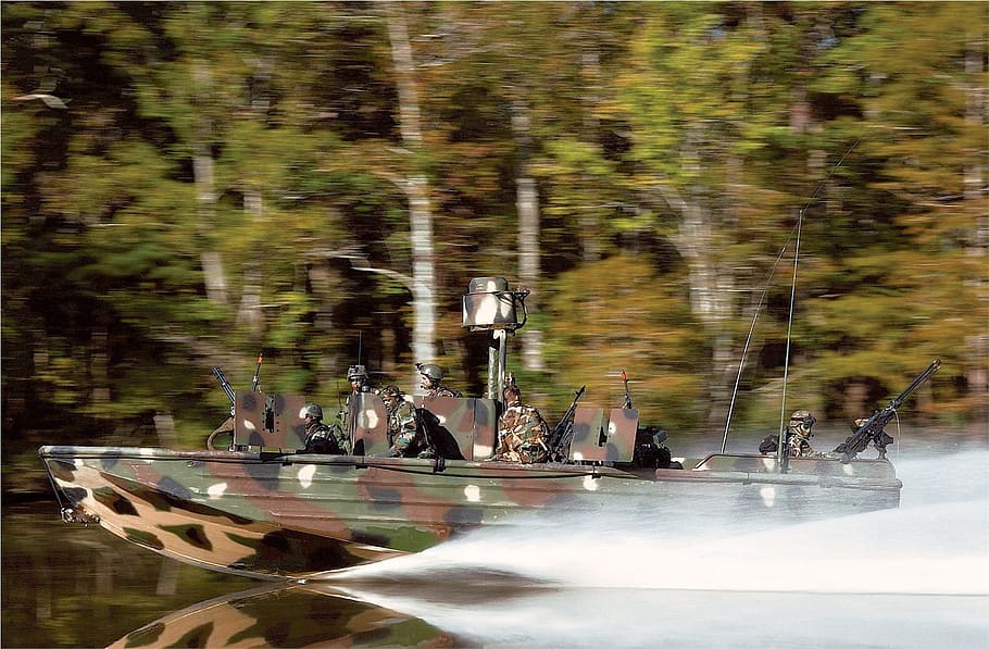 woodland camo speedboat, river, speeding, tactical military, training, HD wallpaper