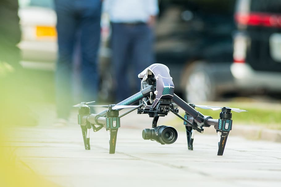 Gray and Green Quadcopter Drone on Ground, blur, camera, close -up HD wallpaper