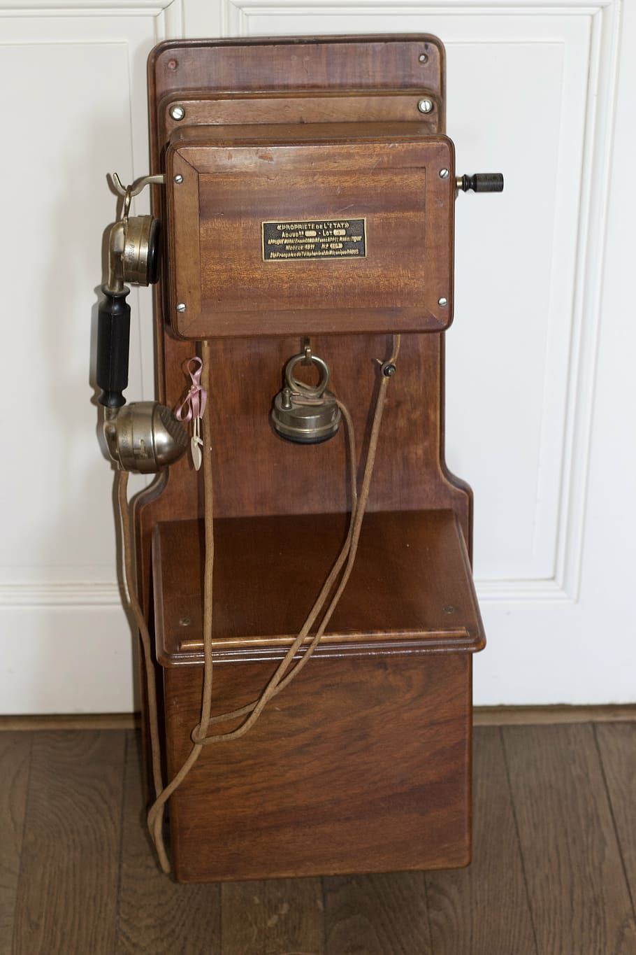 phone, communicate, hand, coffee, retro, old, wood - Material HD wallpaper
