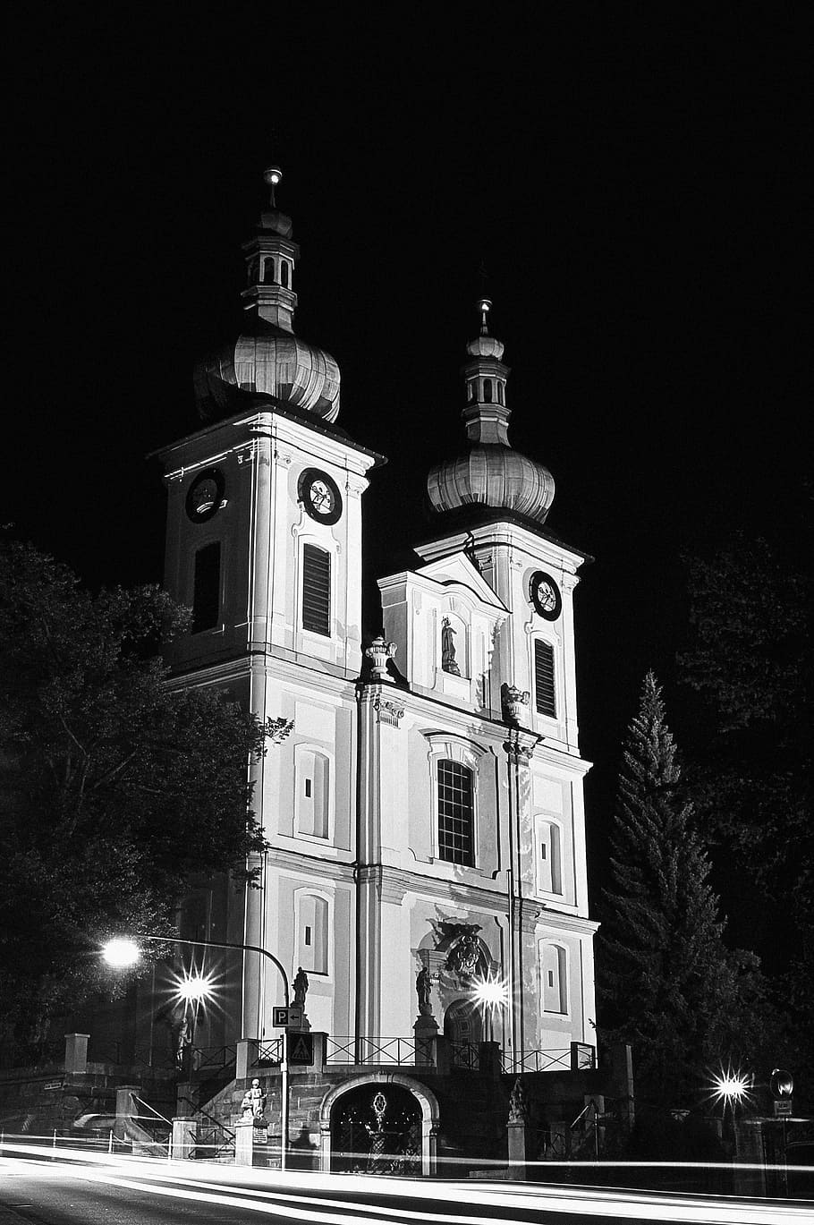 church, catholic, night, building exterior, built structure HD wallpaper