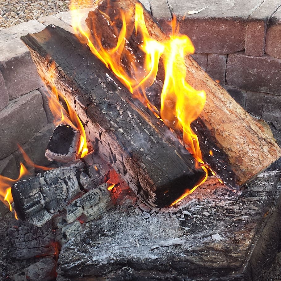 Fire, Burn, Flame, Bonfire, Campfire, blaze, fiery, hot, warm HD wallpaper