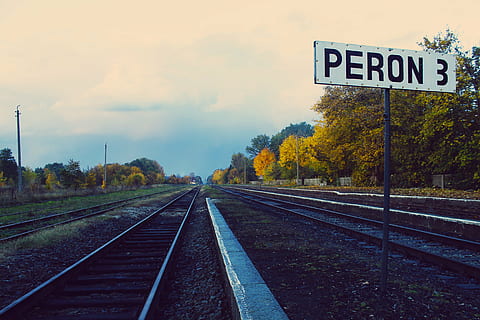 peron, tracks, vanishing, autumn, rails, railway, pkp, railway station HD wallpaper