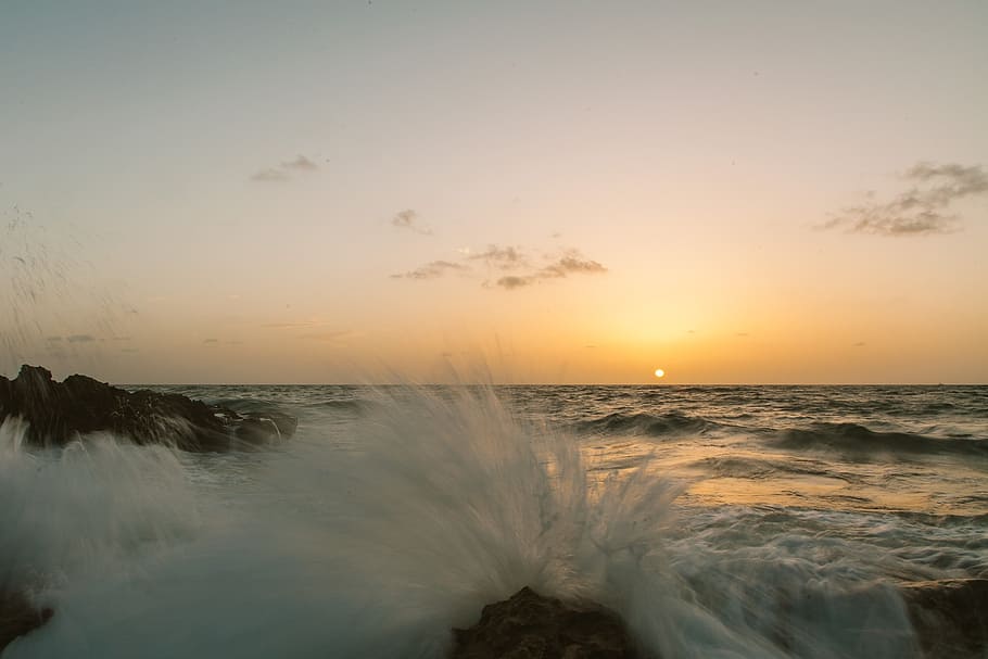 sea, ocean, water, waves, splash, sunset, sunrise, sky, clouds HD wallpaper