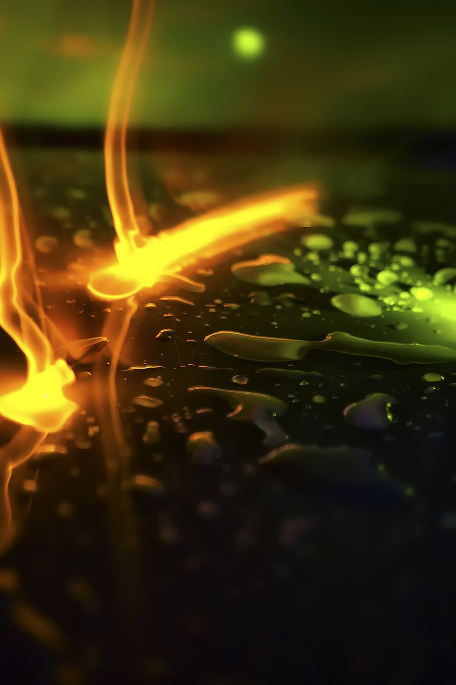 abstract, light, water, droplets, artistic, green, reflection HD wallpaper