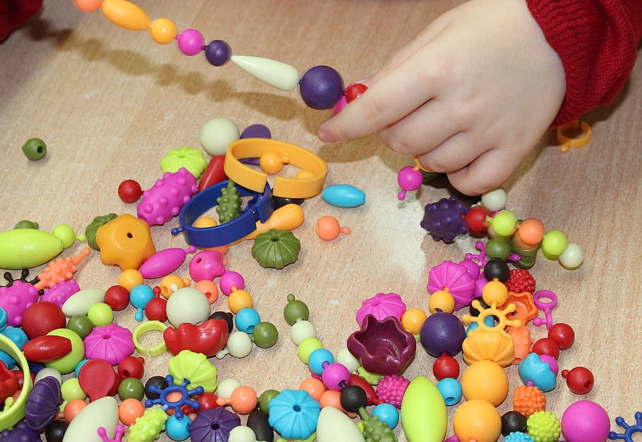 beads, ornaments, chaplet, fun, dressing, bracelet, toys, children HD wallpaper
