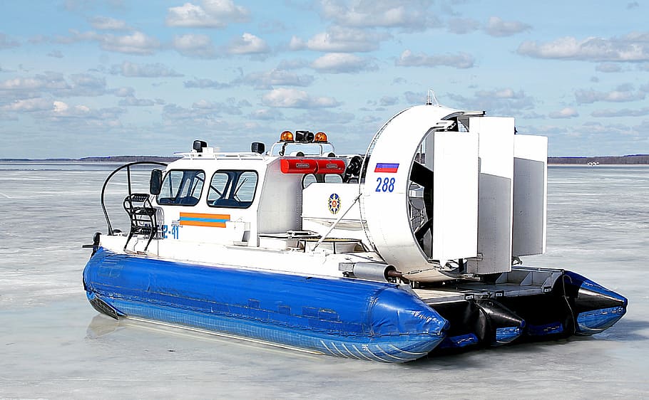 the hovercraft, avp, hardware-airbag, flying boat, winter, ice
