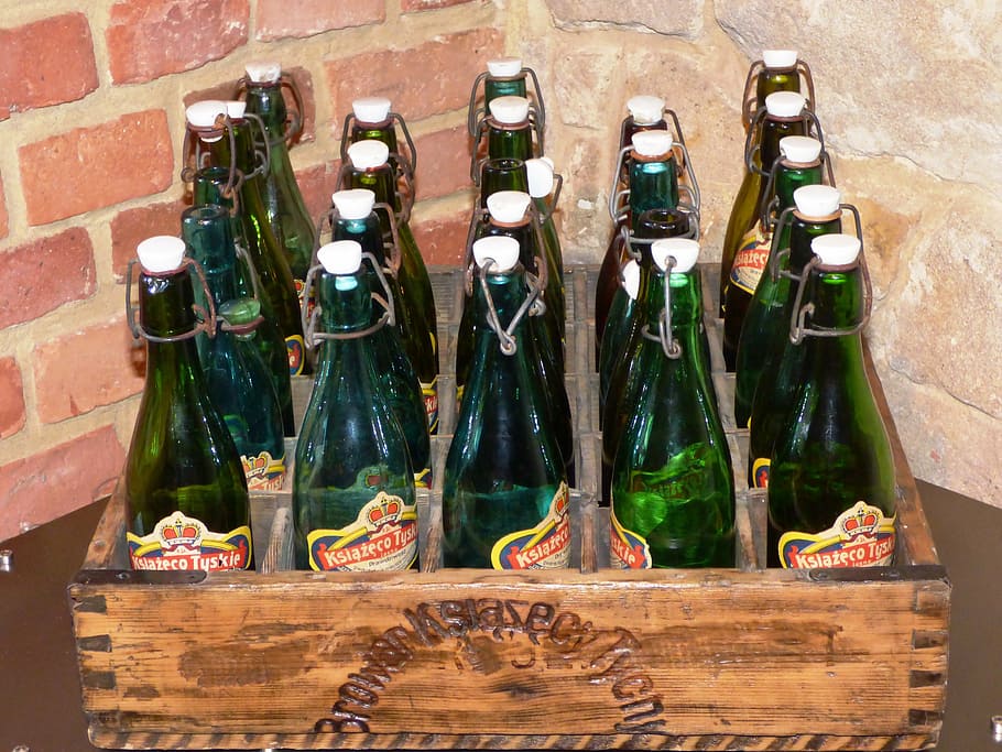 box, beer, the bottle, old, the drink, brewery, drinks, tyskie HD wallpaper