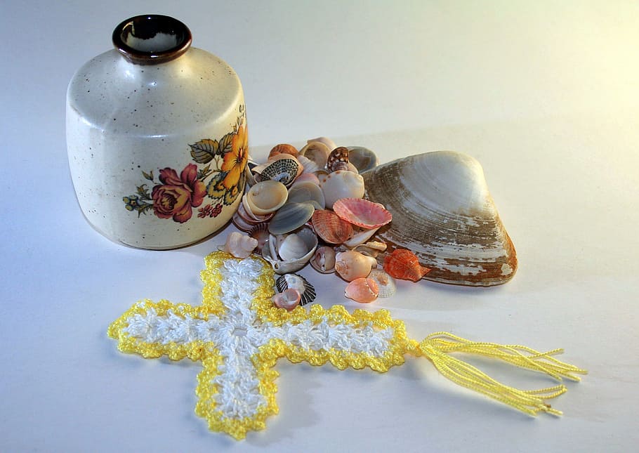 Cross, Bookmark, Crochet, handwork, white, yellow, ornament HD wallpaper