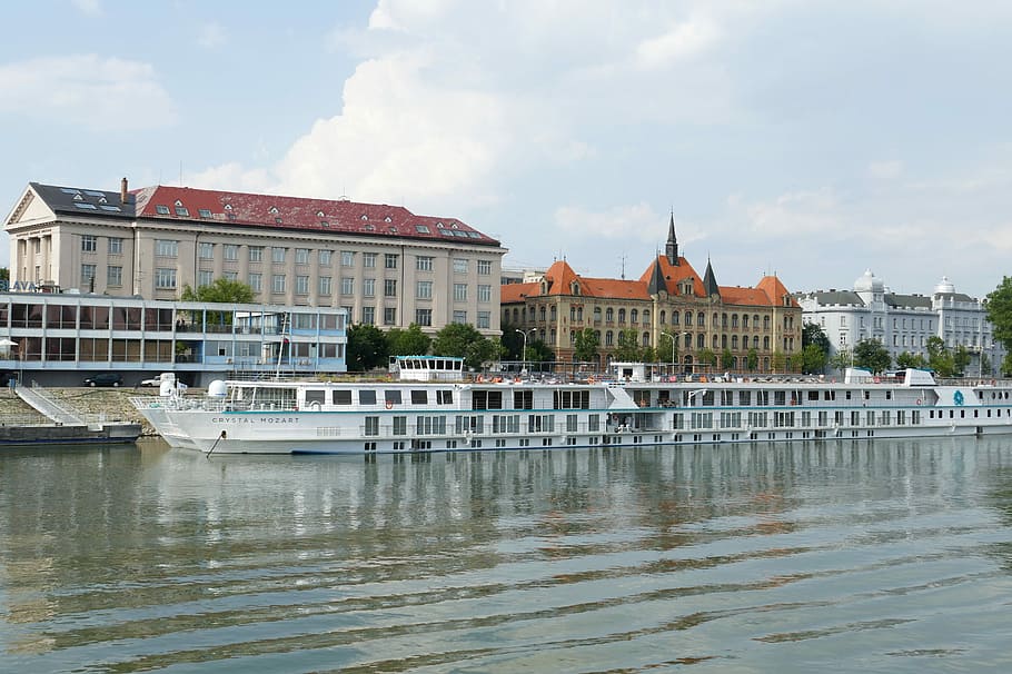 Bratislava, Slovakia, Danube, bowever, city, architecture, capital HD wallpaper