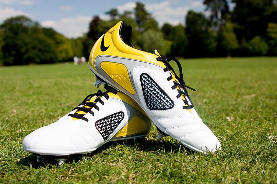 pair of white-yellow-and-black Nike cleats, Football, Boots, Shoes, HD wallpaper