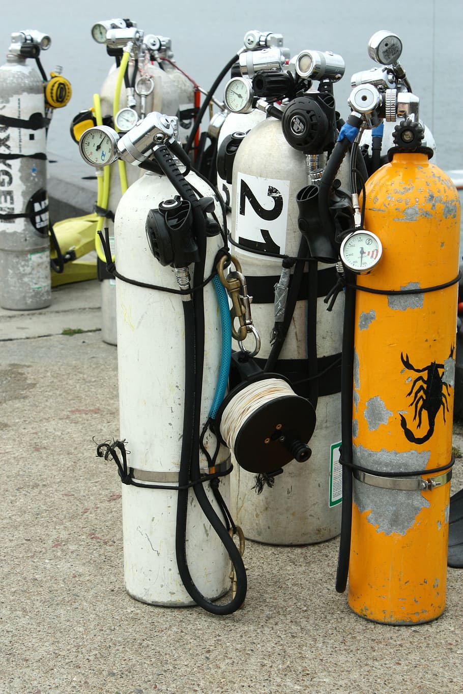 diving, cylinders, water, deep, sea, diver, scuba diving, valves HD wallpaper