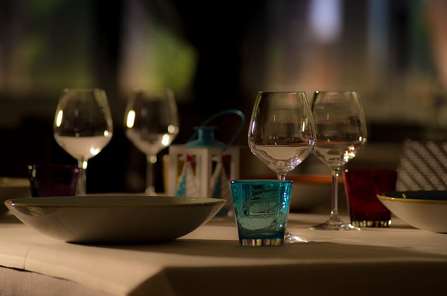restaurant, dinner, lunch, dish, eat, meal, evening, glass HD wallpaper