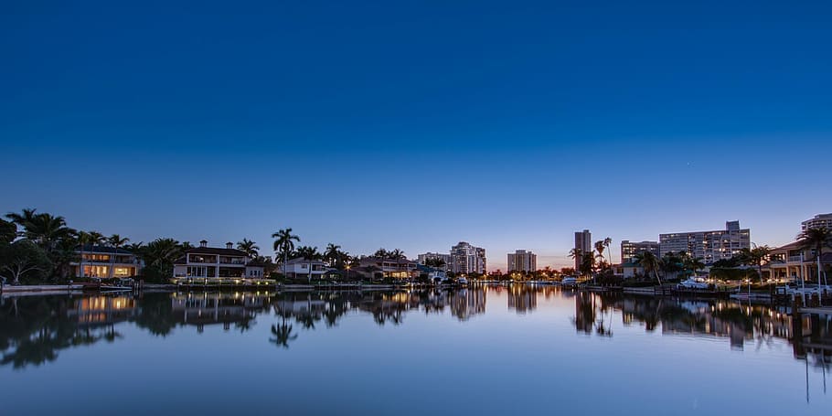 body of water surrounded by buildings, reflection, lake, sky HD wallpaper