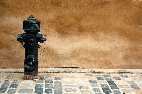 black fire hydrant beside brown wall, water, metal, fire fighting water HD wallpaper