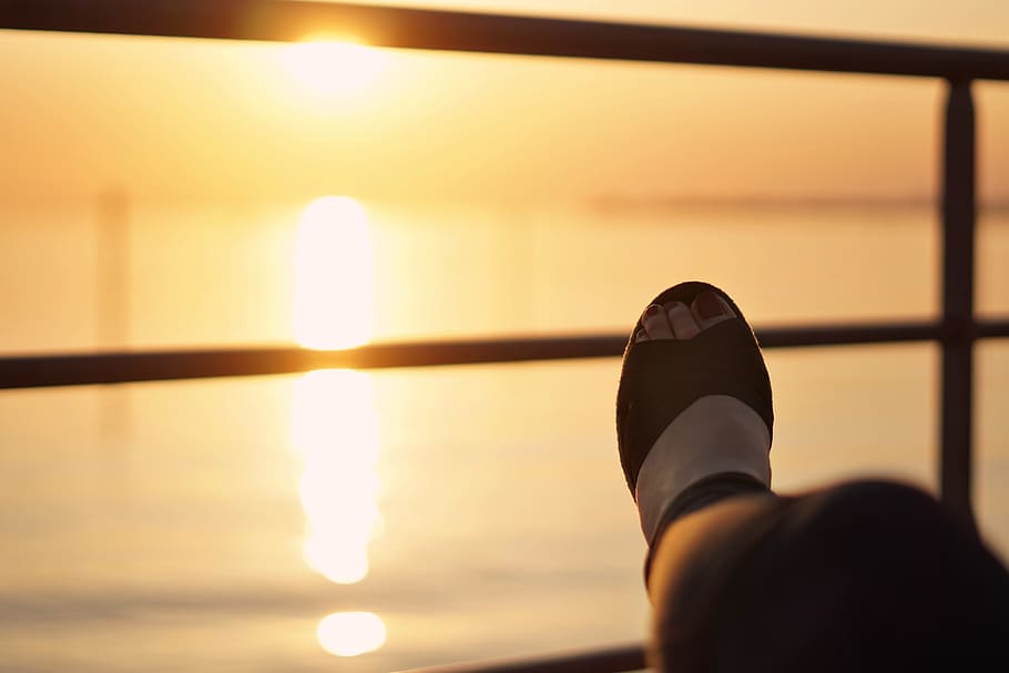sunset, human, reflection, foot, leg, woman, beach, promenade HD wallpaper