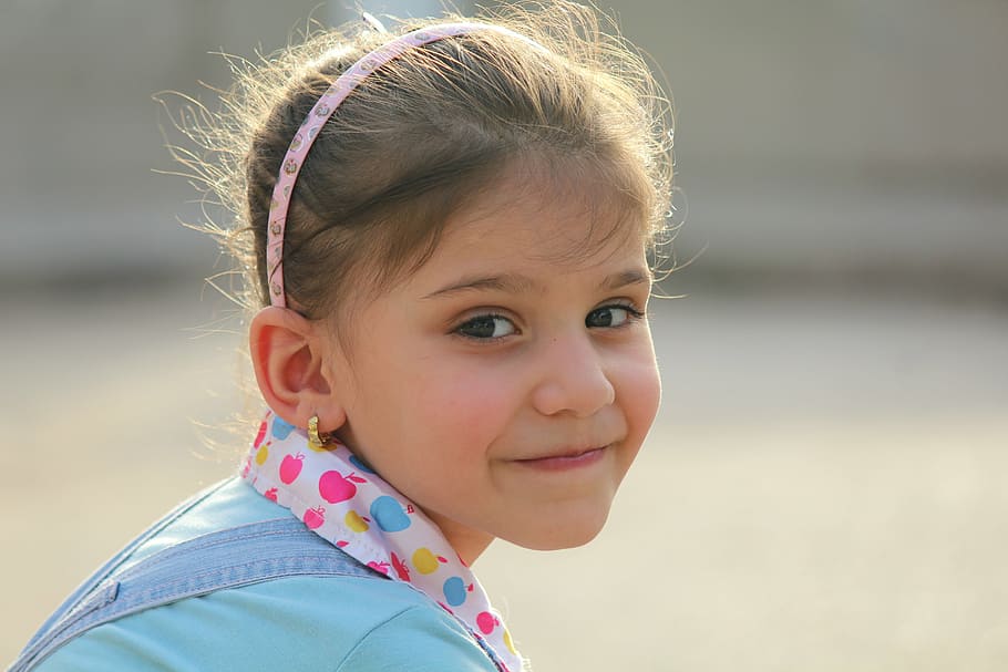 girl showing smile, portrait, kid, cute, hair, sunlight, arab, HD wallpaper