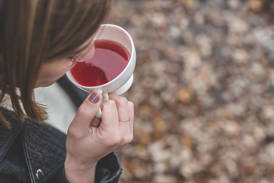 woman, caffeine, cup, mug, drink, hot, tea, one person, holding HD wallpaper