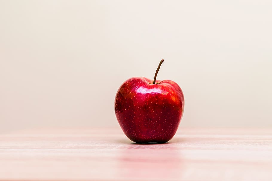 red, apple, fruit, food, juicy, healthy eating, food and drink HD wallpaper