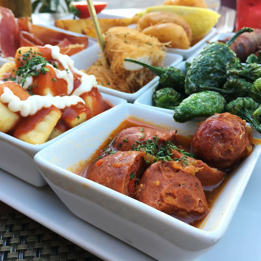 barbecue, tapas, appetizers, eat, hearty, delicious, chunks HD wallpaper