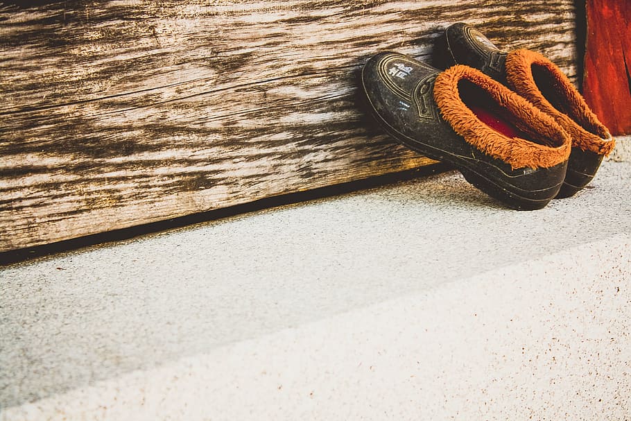 pair of brown shoes on gray floor, old, worn, retro, leather HD wallpaper