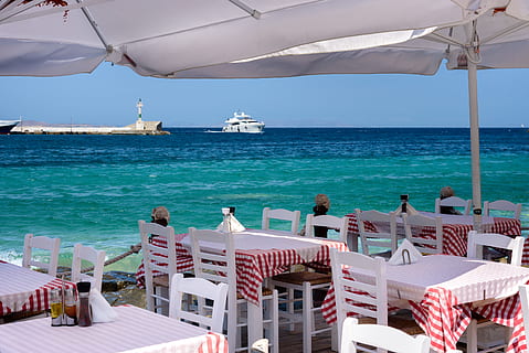 dining table beside the beach, Ocean, Restaurant, Tables, blue HD wallpaper