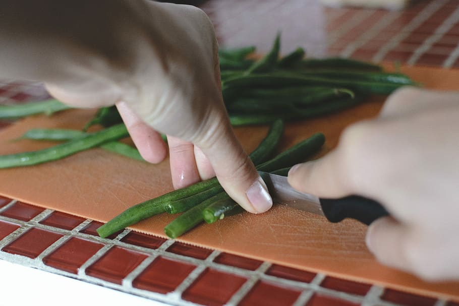 Cutting green beans, cooking, hands, kitchen, process, human Hand, HD wallpaper